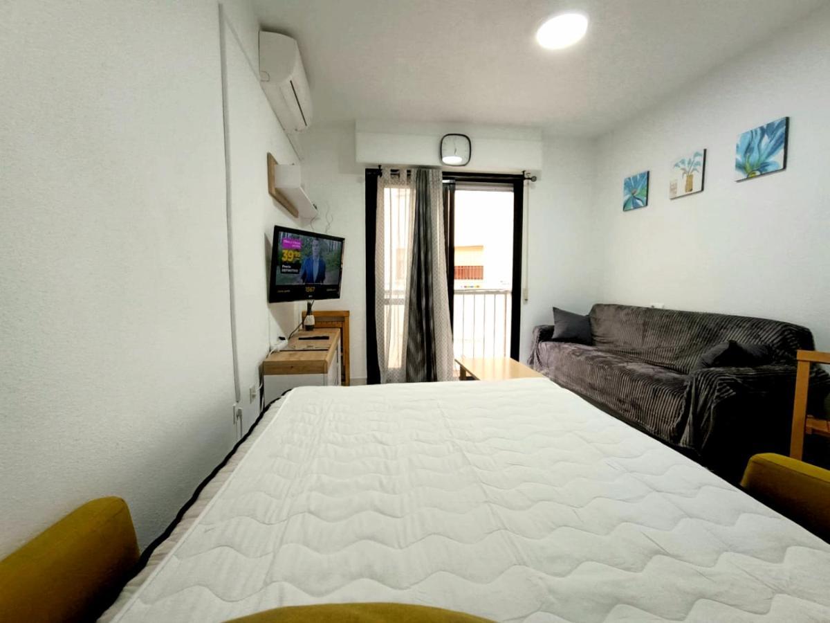 Estudio Gato Del Mar Torrevieja Exterior photo